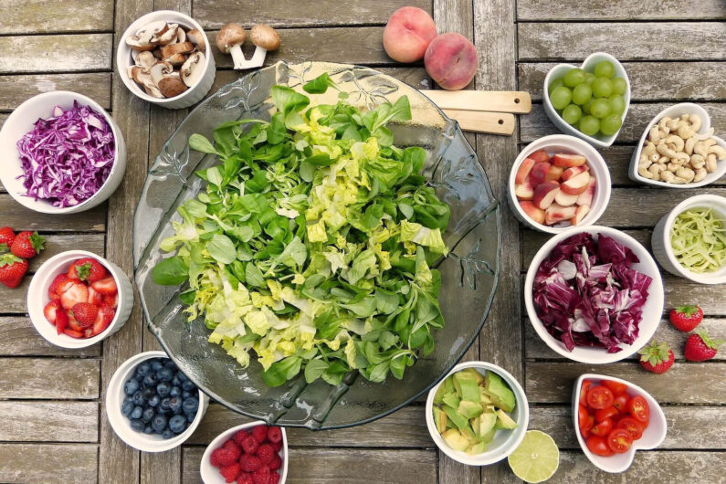 Salad 2756467 192011 795x530